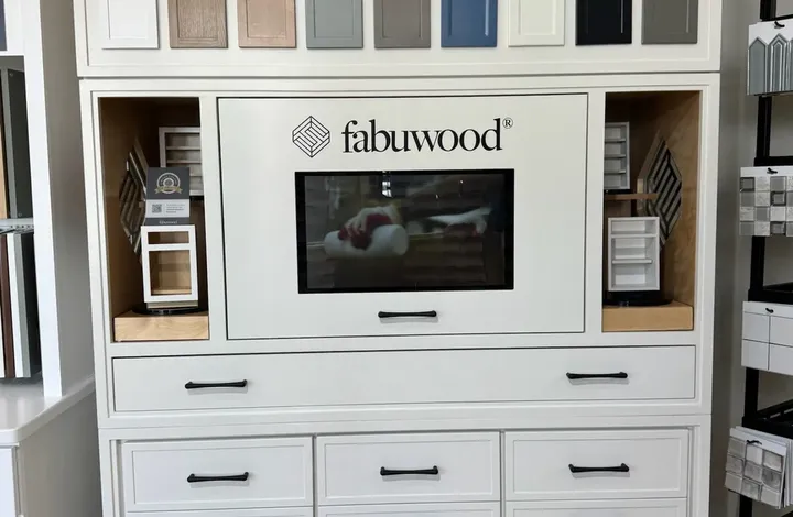 Fabuwood cabinet display with door style and color samples